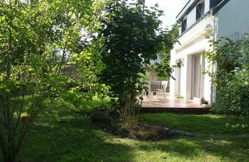 La Trinite-sur-Mer House | Beautiful private villa for 4 people with WIFI, TV, terrace and parking