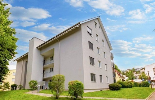 Horgen District Apartment | Beautiful Penthouse 20 min from Zürich
