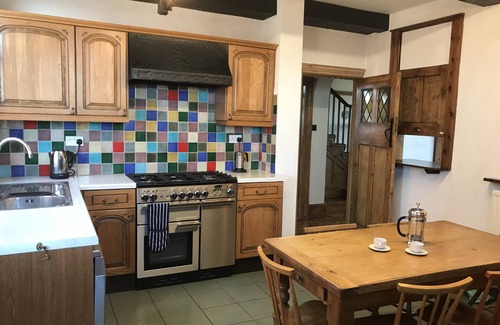 Westbrook House | Beautiful period detached house directly overlooking golden sandy beach