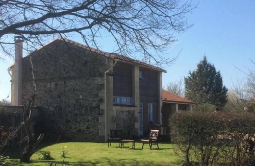 Cersay Cottage | Beautiful pet-friendly converted barn in Loire Valley with private heated pool!