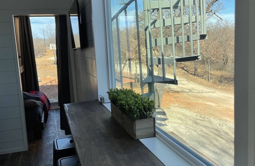 Graham House | Beautiful Place to Unplug in Nature