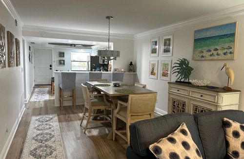 Sanibel Condo | Beautiful Pointe Santo. Pool and Spa are now OPEN. Welcome back to Sanibel.