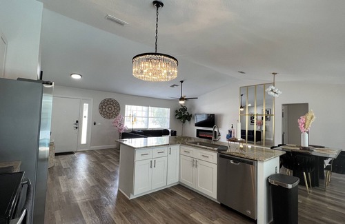 Spring Hill House | Beautiful pool home in Spring Hill FL