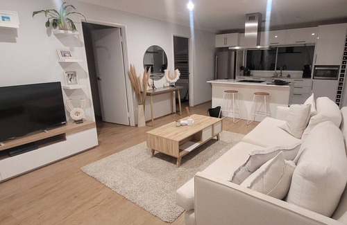 Beldon House | Beautiful pool Villa closets the beach