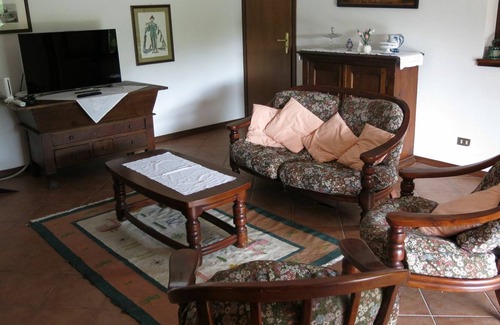 Nizza Monferrato House | Beautiful private villa for 5 people with WIFI, TV, terrace, pets allowed and parking