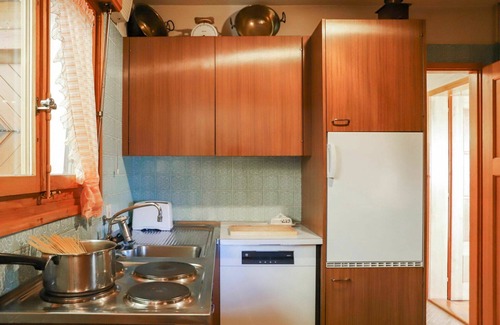 Barboleusaz House | Beautiful private villa for 8 guests with WIFI, TV, balcony and parking