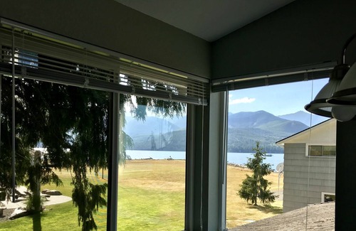 Seabeck House | Beautiful private bungalo in Seabeck Hood Canal.