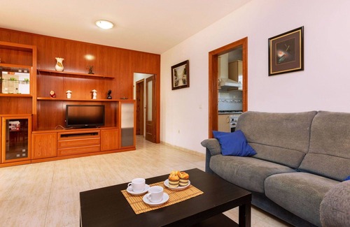 L Almadrava Villa | Beautiful private villa with A/C, WIFI, private pool, TV, patio, pets allowed and parking
