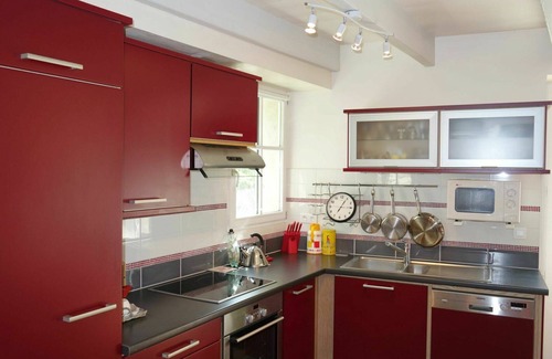 Saint-Lunaire House | Beautiful private villa for 4 guests with WIFI, TV, pets allowed and parking