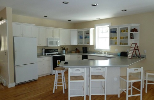 Raymond House | Beautiful, Private Lakefront Home on Crescent Lake in Raymond, Maine