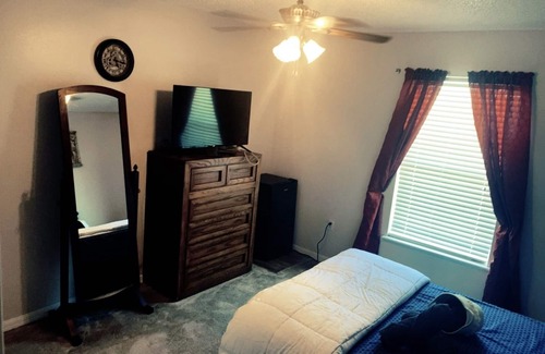 Spring Hill Other | Beautiful private Room #5 on second floor