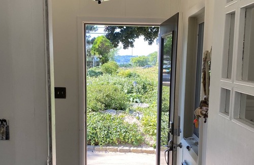Sea Breeze House | Beautiful Private Sandy beach front located at beautiful Lake Ontario
