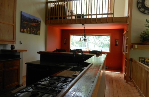 Telluride House | Beautiful private Telluride retreat with amazing views, new hot tub, free WIFI.