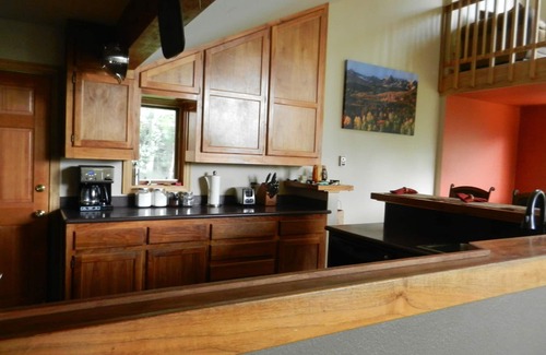 Telluride House | Beautiful private Telluride retreat with amazing views, new hot tub, free WIFI.