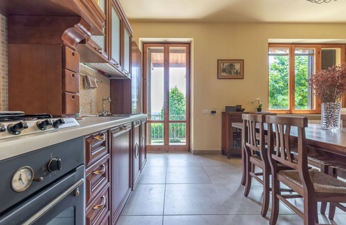 Urbisaglia House | Beautiful private villa for 7 guests with private pool, WIFI, TV, patio, panoramic view and park.