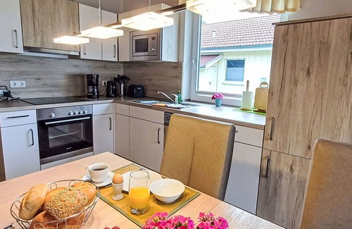 Altefaehr House | Beautiful private villa for 4 guests with WIFI, TV, terrace and parking