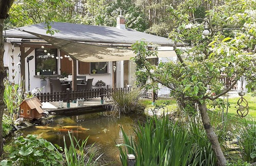 Wandlitz House | Beautiful private villa for 2 guests with TV, patio and parking