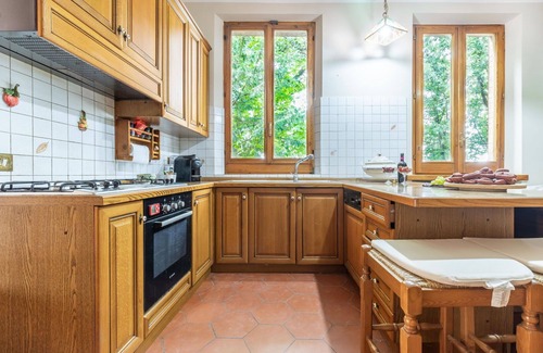 Carassai Villa | Beautiful private villa for 8 guests with WIFI, A/C, TV, patio, panoramic view and parking