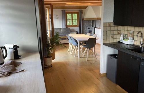 Moleson House | Beautiful private villa for 8 guests with WIFI, TV, balcony, panoramic view and parking