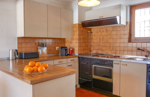 Olivone House | Beautiful private villa for 4 guests with WIFI, TV, balcony and parking