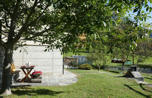Olivone House | Beautiful private villa for 4 guests with WIFI, TV, balcony and parking