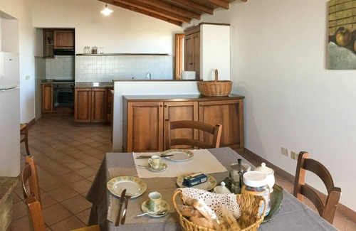 Teverina di Cortona Villa | Beautiful private villa with WIFI, private pool, TV, patio, pets allowed, panoramic view and par.