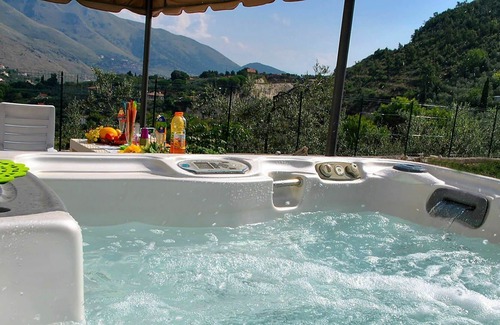 Itri Villa | Beautiful private villa for 7 people with private pool, WIFI, TV, patio and parking