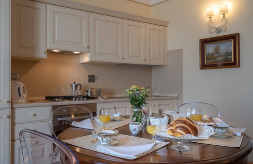 Ronta Villa | Beautiful private villa with private pool, WIFI, hot tub, TV, panoramic view and parking