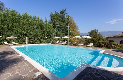 Vicchio Villa | Beautiful private villa with sauna, private pool, WIFI, TV, patio, panoramic view and parking