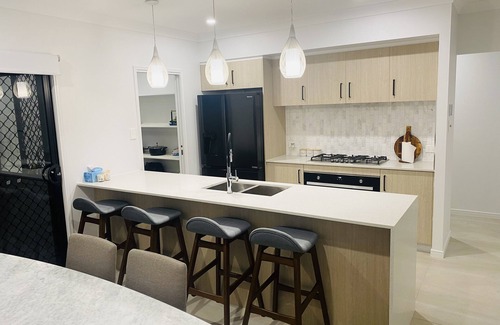 Ripley House | Beautiful, quiet and peaceful living