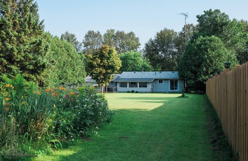 Bobcaygeon House | Beautiful Quiet Escape to Nogies Creek, Bobcaygeon, Kawarthas Lakes Area