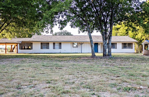Brookston House | Beautiful quiet home with private lake!