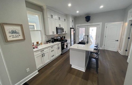 Downtown Columbus Condo | Beautiful renovated Home in the Short North!