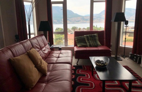 Central Okanagan Apartment | Beautiful Resort Condo-Panoramic Lake Views from 14th Floor at Sunset Waterfront Resort Sleeps 6