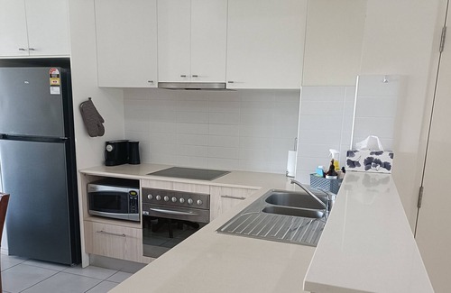 Urangan Resort | Beautiful Resort So Close to Urangan Marina