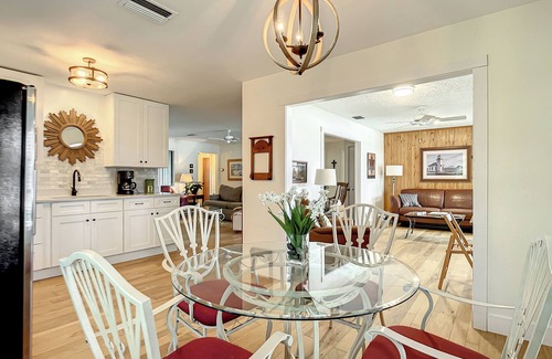 Astor House | Beautiful Riverfront Home and View on St. John's Sleeps 8!
