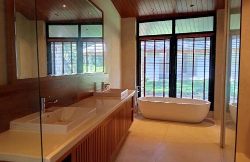 Payangan Villa | Beautiful Round Villa in Payangan