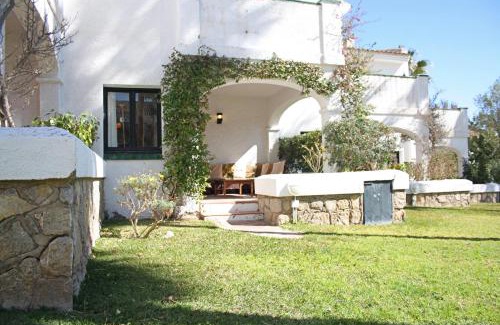 Miami Platja House | Beautiful seafront house
