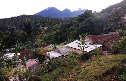 Pamijahan Villa | Beautiful Sanctuary a real Home Away, nestled next to the National Park.