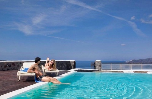 Megalochori Villa | Beautiful Santorini Villa | 2 Bedroom Villa | Panoramic Caldera Sea Views &.