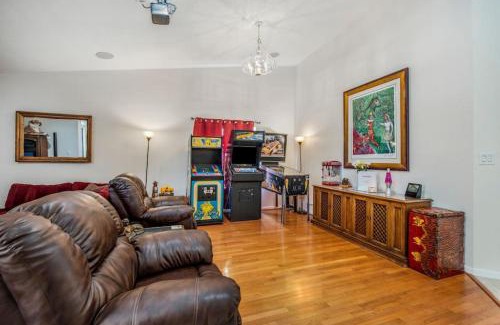Sunset Ridge House | Beautiful Scottsdale Escape Heated Pool, Spa, & Putting Green