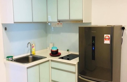 Downtown George Town Apartment | Beautiful Seaview@Gurney,Penang ComfyLUX Homestay