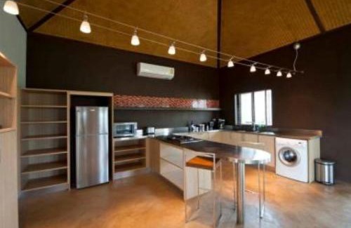 Wang Pong Villa | Beautiful secluded standalone villa with private pool