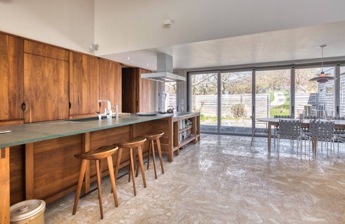 Shorewood House | Beautiful Shelter Island/Hamptons Beach House Monthly Rental