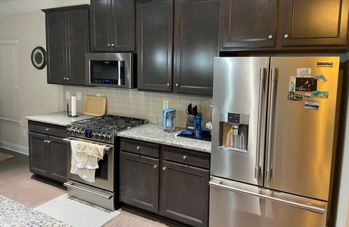 Sugar Hill House | Beautiful Single Family House @ Suwanee Dam Road