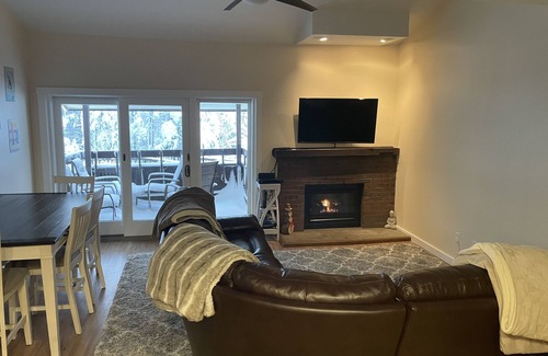 Mendon Condo | Beautiful ski condo, close to multiple ski mtns