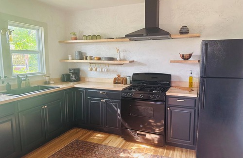 Lakeside - Lester Park Apartment | Beautiful space above cafe on Lakewalk. Perfect location for North Shore trips.