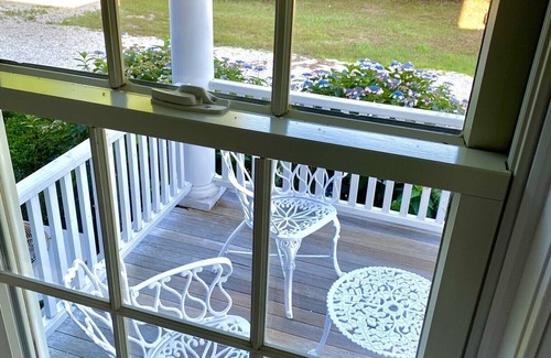 Shelter Island Heights House | Beautiful Spacious Traditional Home w/Pool, 2 minutes from Beaches, Golf, Tennis