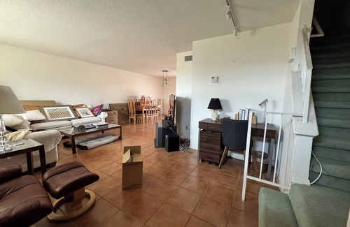 El Paso House | Beautiful, spacious, 2-bdrm townhouse w/pool. Ideal Westside w/nature & shops