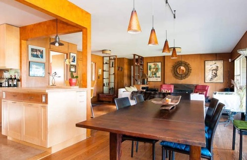 Montclair House | Beautiful, spacious 3-BR house in Oakland Hills